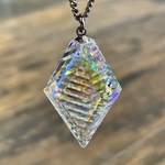 🌈ピンクと水色に変色するダイクロ多層ペンダント🌈