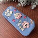 ✥花ねずみのめがねカバー✥  　アンティークブルー