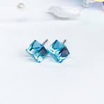 アクアマリンの煌き◇キューブピアス／イヤリング