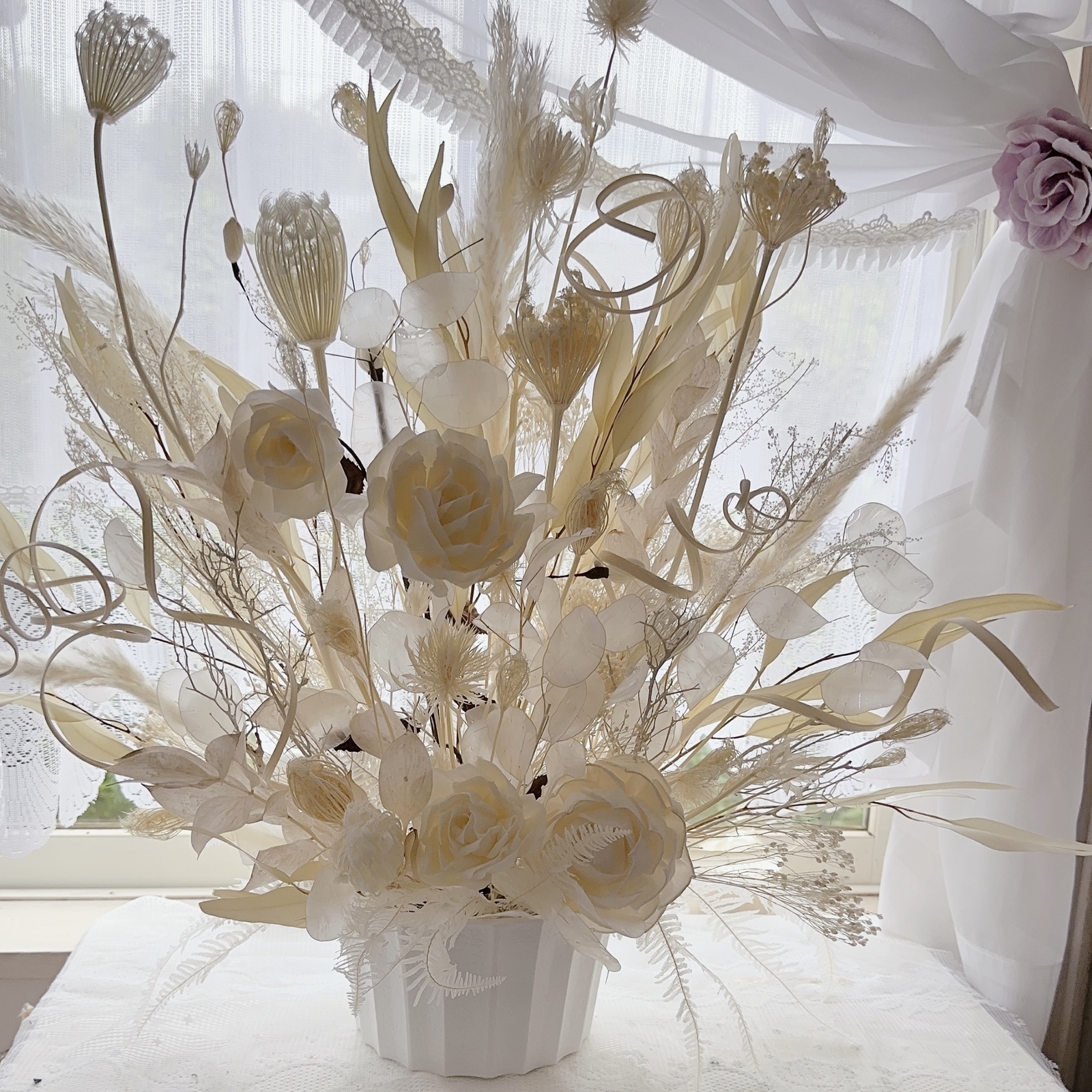 Natural White Flower Shower Arrangement??