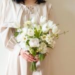 【再販10回目・ラスト販売！】ホワイトチューリップブーケ💐(ブートニアオプション有り！)