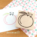 コメント書き込みはんこ(桃とチビパンダ)