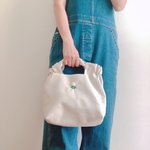 帆布　トートバッグ　刺繍