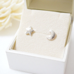 金属アレルギー対応＊夜空コットンパールキャッチピアス(シルバー)