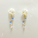 白あじさいのロングイヤリング&ピアス