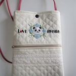 キルティングのスマホショルダー（LOVE PANDA）