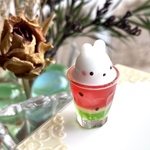357 ＊ウサギさんのスイカジュース＊　ミニチュアスイーツ　ドリンク　シルバニア　ドールハウス　レジン　ねんどろいど　夏　
