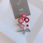 colorful pink 丸花 ビーズ刺繍ブローチ
