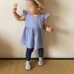 フリル袖のブラウス