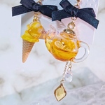 【8/19(土)12時～販売】喫茶みうれあ🍋🍨黒レモンスイーツ耳飾り♡ブラック(イヤリング/ピアス可)