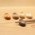 『ワケありな逸品 No.62』木の箸置き　5個セット 豆形 ミニサイズ 