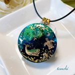 専用 レジン 深い深い海 ネックレスゴールド