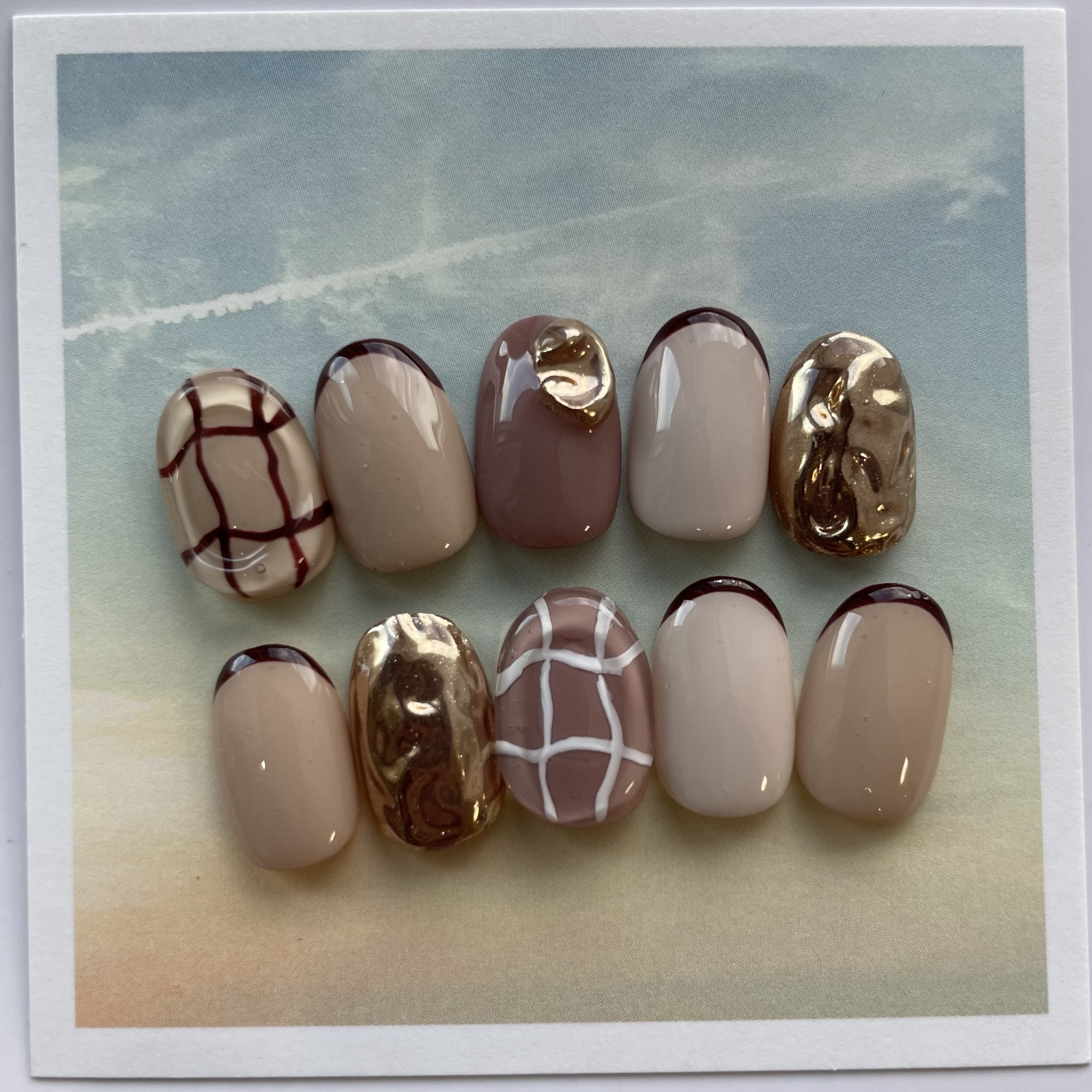 ネイルチップ ニュアンスネイル 秋ネイル ぷっくり ミラーネイル 