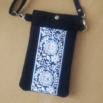 【送料無料】インド刺繍リボン×コーデュロイのスマホ携帯ポシェットショルダー
