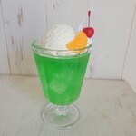 クリームソーダ　　　　リアルサイズ　　レトロ　レトロ喫茶
