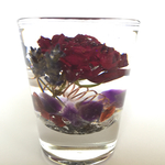 深紅のミニ薔薇とラベンダーのドライフラワー入りグラスオルゴナイト