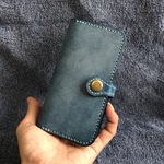 革　スマホケース（ｉＰｈｏｎｅ13用）手帳型　ターコイズブルー