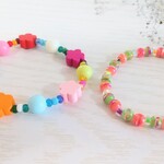 ⑭子供も大人も付けられる　かわいいブレスレット キッズ