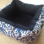 ☆半額SALE☆珊瑚柄の可愛いペットベッド