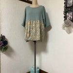 ダブルガーゼ   ユワ花柄　トップス💕