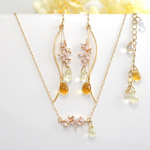 【送料無料】はちみつレモンとお花のピアス・ネックレス　セット【樹脂ピアス/チタンピアス/サージカルステンレスピアス/イヤリング/ノンホールピアス変更可・ギフト対応】(春夏秋冬・イエロー・雫・ドロップ)