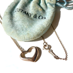 「Tiffany& Co.」 Open Heart Designed By Elsa Peretti Vintage Silver 925 Necklace 