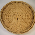 縄あみ飾りの籐トレー