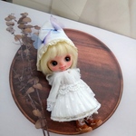 【白 Butterfly 2】プチブライス服 　ワンピース・とんがり帽子の2点セット　プチブライスアウトフィット プチブライス