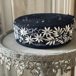 [実物のお色味と違う場合があります] インド刺繍リボン　花　インド刺繍　スパンコール　刺繍リボン　リボン　りぼん　※10月8日よりゆうパケットにて発送