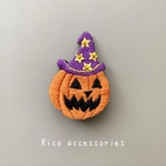 ハロウィン・ジャックオランタンの手刺繍ブローチ