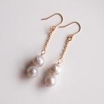 【K18】カット入り淡水パール　ピアス