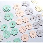 ストーン&パール付きお花シール大10枚+小30枚セット（シャーベットカラー5色）