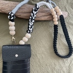wood ballとパラコードのストラップ　gray black