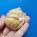 アンモニャイト　猫　羊毛フェルト　ブローチ&マグネット加工無料