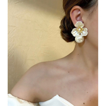 【#222 ピアス 再販】ブライダルピアス　フォトウェディング　おおぶりピアス　ブライダル　ウェディング　ブライダルアクセサリー　ピアス　フラワー　イヤーカフ　イヤリング　パール　結婚式　前撮り