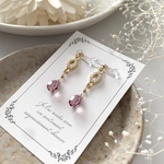 美しいワインドロップのキラキライヤリング