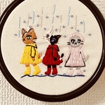 刺繍枠飾り 雨の日