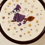 刺繍枠飾り 魔女