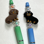 限定品❤︎【送料無料】♡可愛いカスタムボールペン♡ブルー系〈ダックスブラタン〉 グリーン系〈ダックスチョコタン〉替えのボールペン付き❤︎