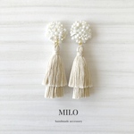 つぶつぶ×2連タッセル(ベージュmix) ビーズ刺繍ピアス/イヤリング　
