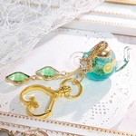 【新作】🍀🫧ミントバタフライピー🍀🫧キーホルダー/耳飾り片耳販売