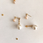 2色パールピアス
