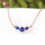 Petite Short Necklace（ラピスラズリ）-beige-