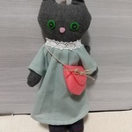 ぬいぐるみ　猫　（3-42）