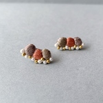 刺繍ピアス【刺繍　ビーズ　テラコッタ　カーキ　秋色】3色の秋色カラー