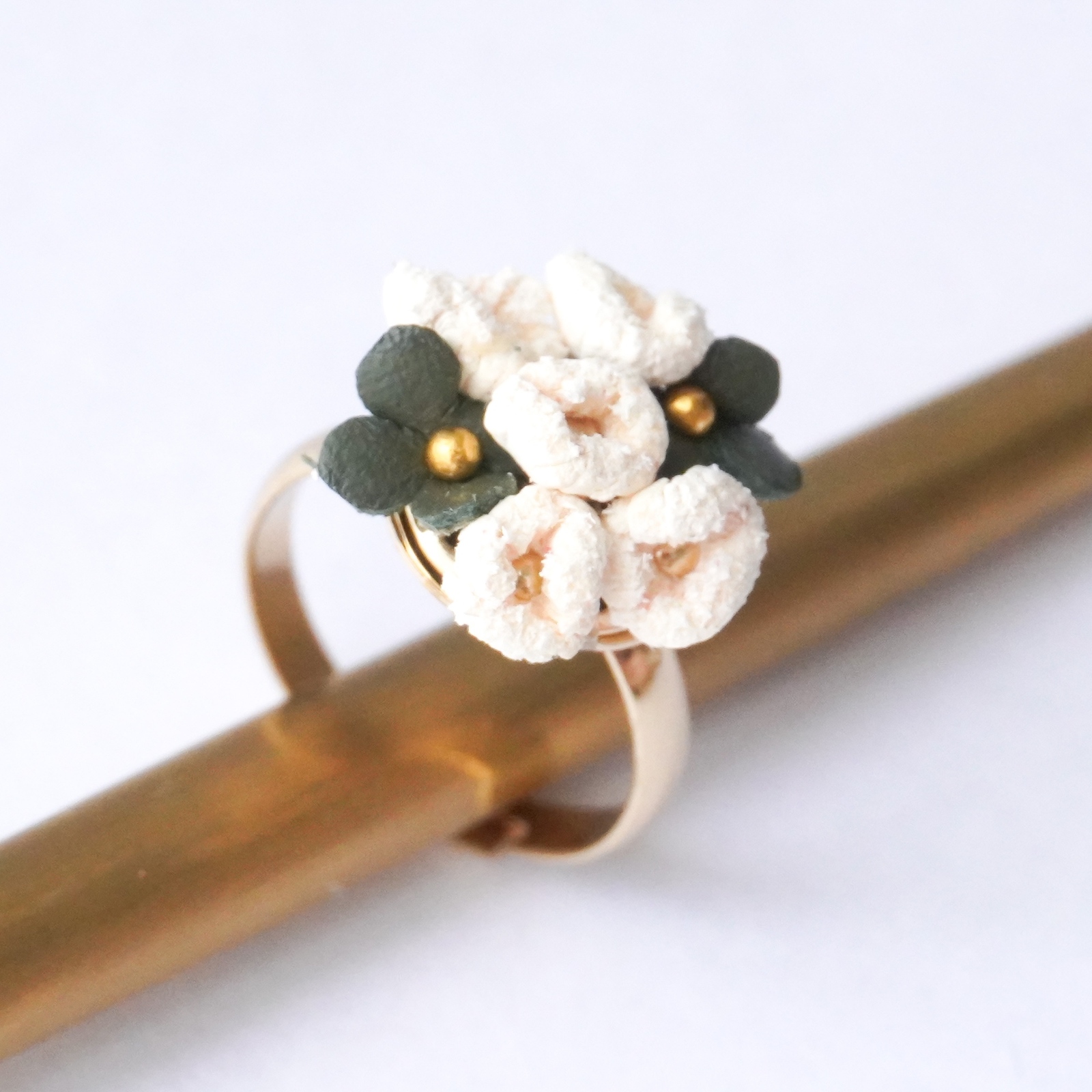 シロツメクサ - 指輪・リングの人気通販 | minne byGMOペパボ 国内最大