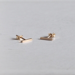 straightピアス