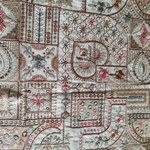 【24時間限定sale!】2000円→1800円✮インドから直送✮インド刺繍生地【ハート柄】シルクベース　 約50cm×50cm