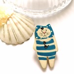 夏のねこカップルピンブローチ【白黒ぶち彼氏】