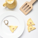 チーズのキーホルダー